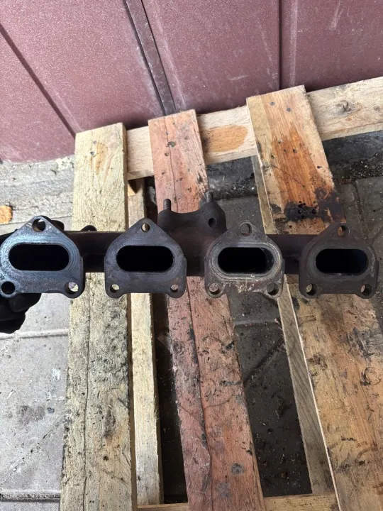 Pakoputken keräin Mitsubishi OE OEM 4M41 3.2 DID image 4