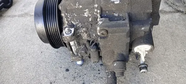 Compressor AC Mercedes Sprinter 906 OEM 11-18 2.2 CDI image 3