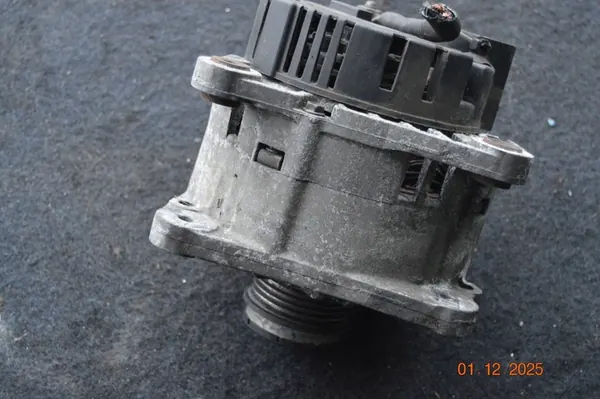 Vaihtovirtageneraattori Volkswagen OE 028 903 031A image 4