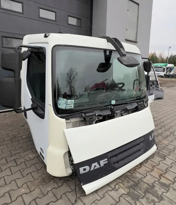 Complete cabine DAF LF45/55 - OEM Lf45 kabina image 2