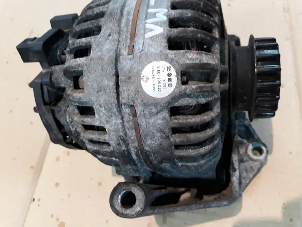 Vaihtovirtageneraattori Volkswagen 2.5 TDI image 2