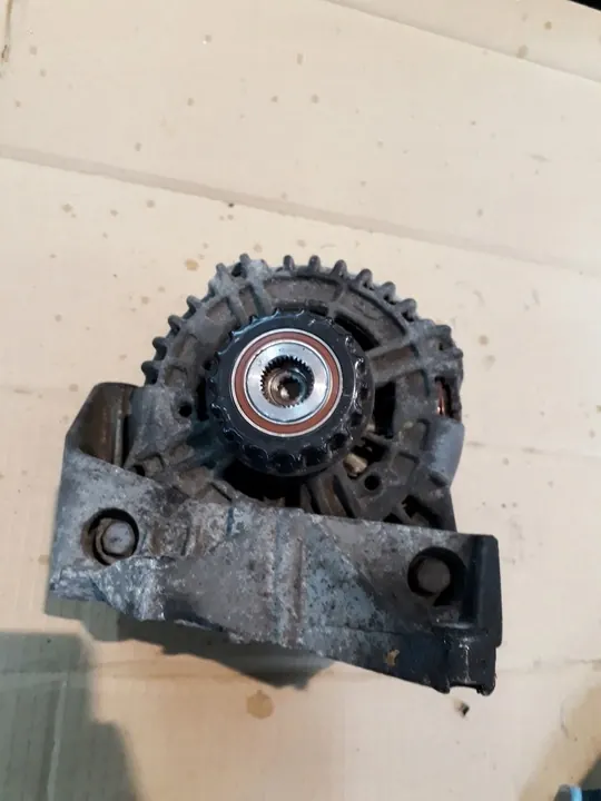 Vaihtovirtageneraattori Volkswagen 2.5 TDI image 6