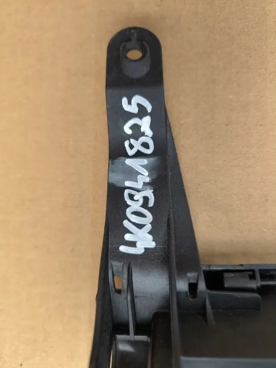 Audi A6 C8 säkringslåda OEM 4K0941825 - Begagnad image 4