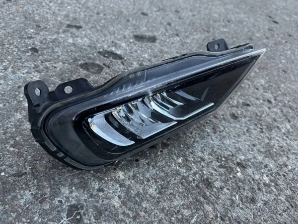 OEM 31395866 Parachoques delantero LED derecho Volvo image 2