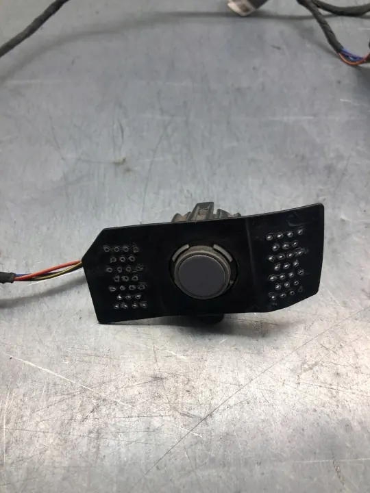 OEM 8V0971104 PDC-sensor Set Bakre Stötfångare Audi A3 image 4