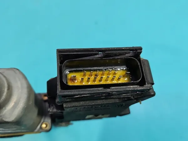 Elevador de vidro dianteiro direito VW Passat B4 15PIN 3A0959802 image 10