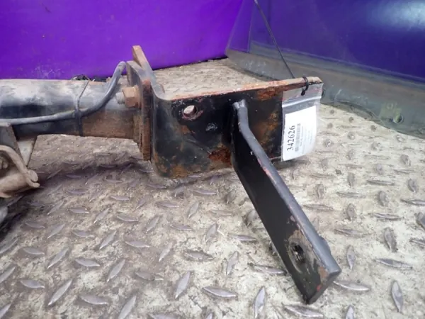 Mercedes W203 Peräkärrykoukku OEM Zawada-342626- Käytetty image 10