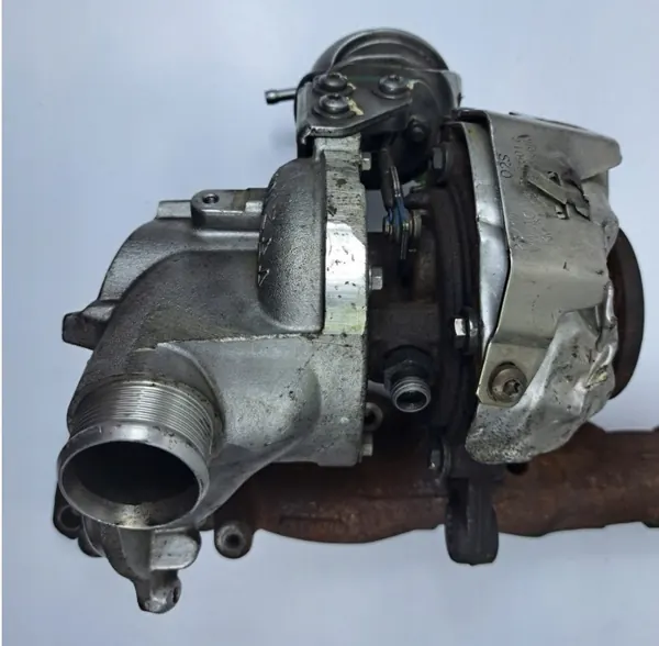 Turboahdin OEM 04L253010H VW Skoda Audi 2.0 TDI image 7