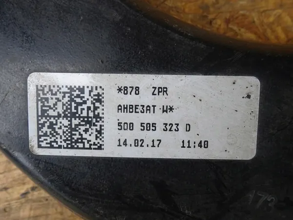 AUDI Q3 8U A3 8V Braccio di Sospensione Posteriore Destro Sinistro 5Q0505351B image 6