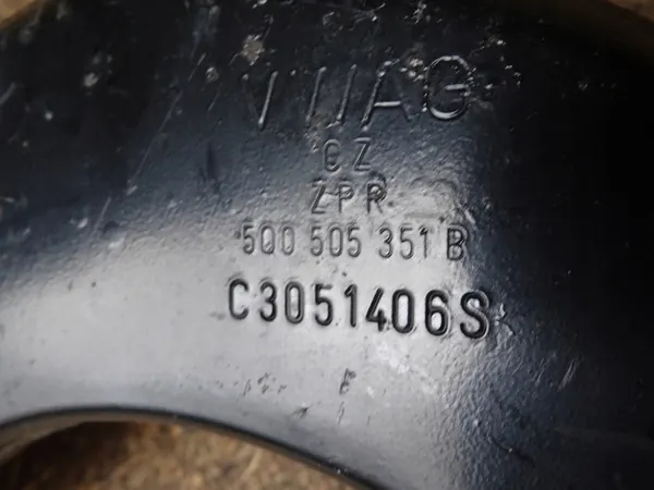 AUDI Q3 8U A3 8V Braccio di Sospensione Posteriore Destro Sinistro 5Q0505351B image 9