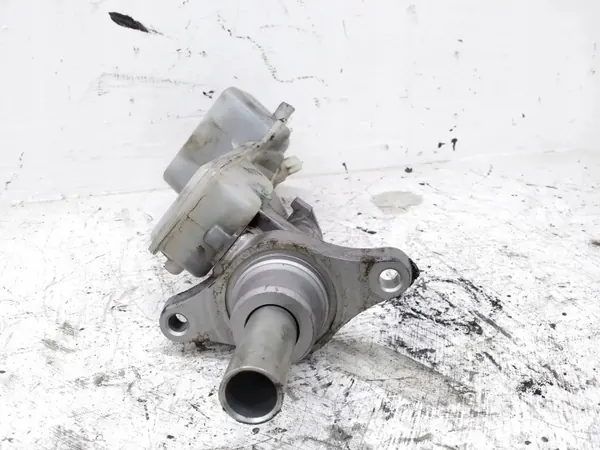 Mazda Bromscylinder OEM B45A43550 - Begagnad image 3