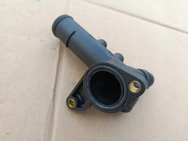 Tubería de refrigeración Volkswagen Sharan Alhambra 1.8T 06A121133S image 3