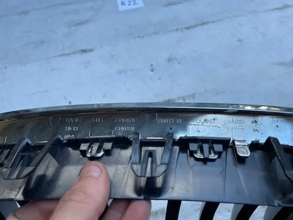 BMW 5 F10 F11 grille set black 13-17 OEM 51137336478 image 5