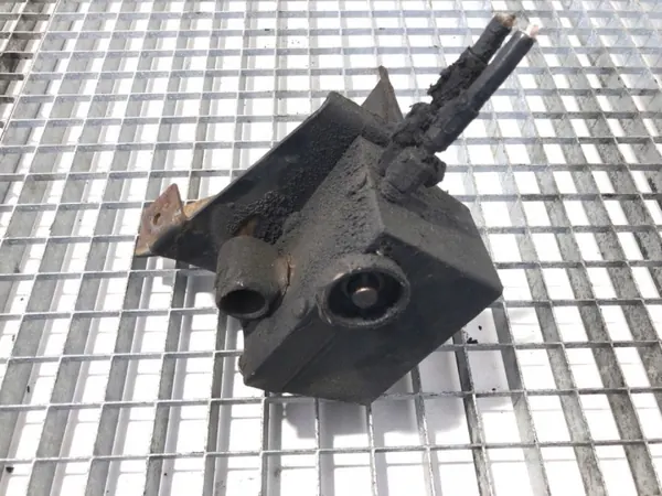Pompe de levage cabine OEM LORK-1-513750 Iveco Eurocargo image 2