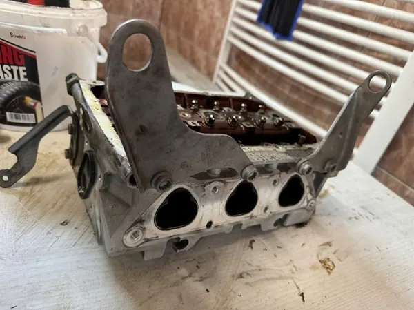 Cabeza de motor VW POLO SKODA FABIA 1.2 12V image 3