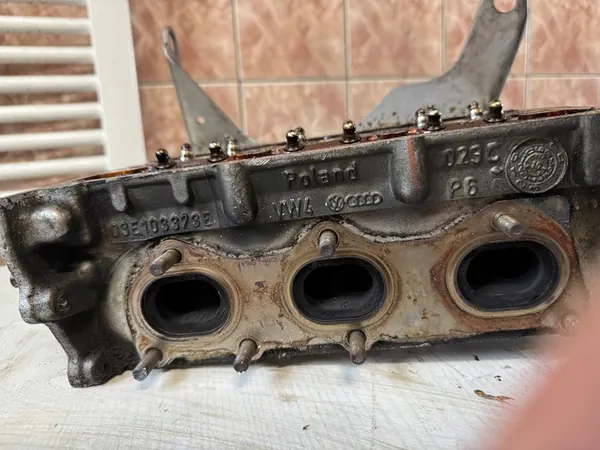 Cabeza de motor VW POLO SKODA FABIA 1.2 12V image 4