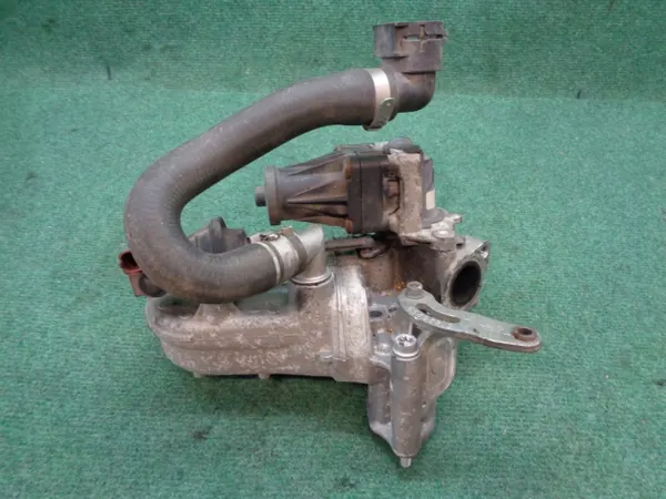 EGR-klep OEM 701599040 voor Peugeot Opel 1.3 CDTI image 4