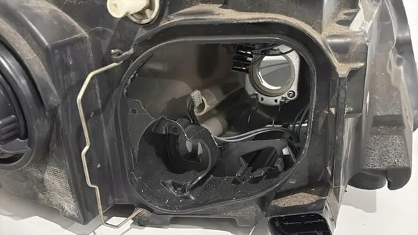 BMW X1 E84 Vasemman Puolen Ajovalo 2990001 image 10