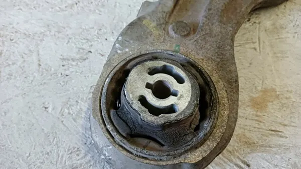 CHRYSLER 200 2.4 Braccio di Controllo Anteriore Destro image 5