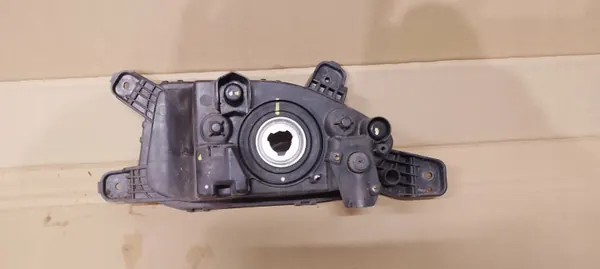 Farol Halogéneo Direito OEM 92202-J9000 Hyundai Kona image 5