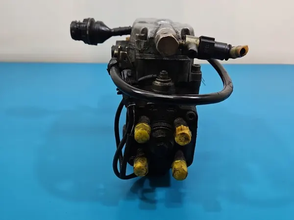 Injection Pump Renault Megane I 1.9 DTI 0460414988 image 4
