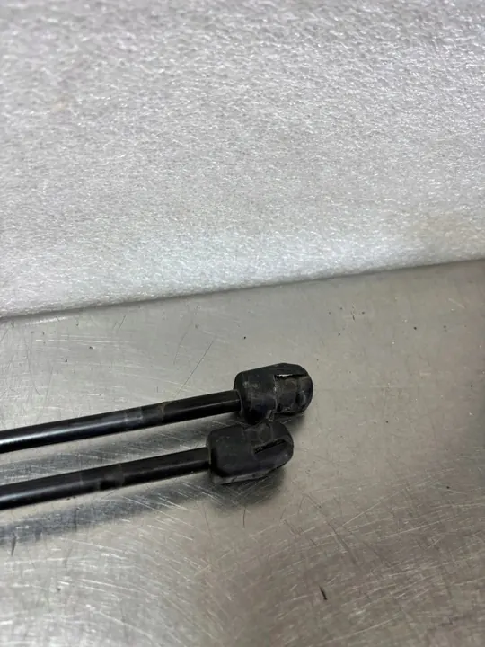 KIA SPORTAGE IV Bakluckans Aktuatorer Set 81770-F1000 81780-F1000 image 2