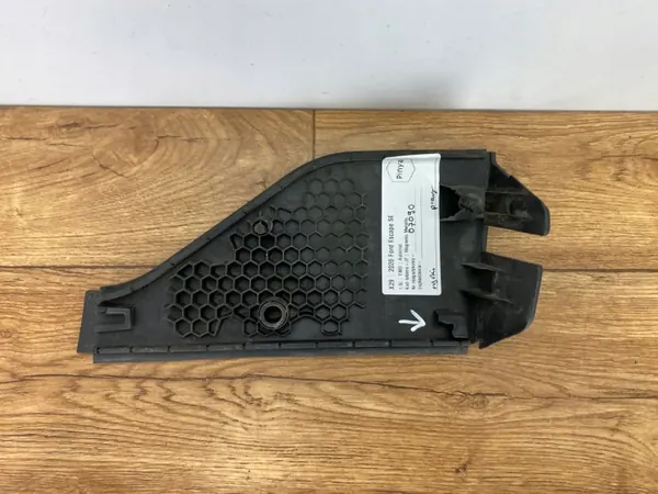 Kattojohdon korkki oikea OEM LJ6B-S42946-BGW Ford Escape image 5