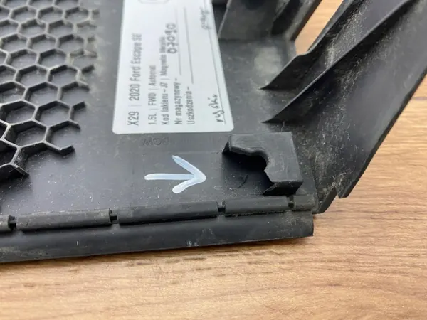 Kattojohdon korkki oikea OEM LJ6B-S42946-BGW Ford Escape image 6