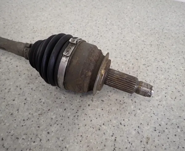 SUBARU IMPREZA III GH 07- 2.0D Främre Vänster Axel image 5