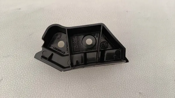 Scivolo paraurti anteriore destro VW ID.4 image 2