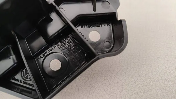 Scivolo paraurti anteriore destro VW ID.4 image 3