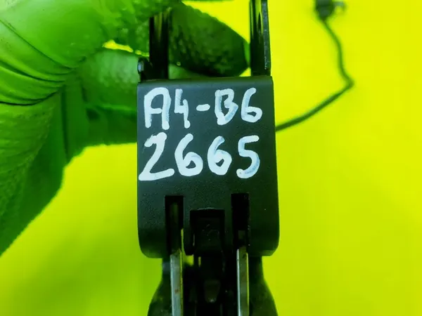 Audi A4 B6 B7 Motorhuv Lock 8E0823509B image 8