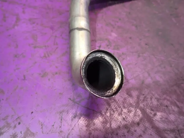 Tuyau EGR VW Touareg I 2.5 TDI OEM 070131521AJ image 6