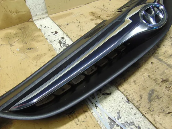 Hyundai i30 I Lift Grill Front image 6