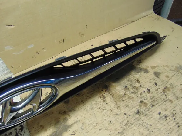 Hyundai i30 I Lift Grill Front image 9