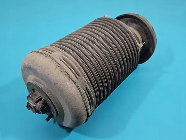 Mola pneumática Audi A6 C7 OEM IMPRK1508541 - Usado image 2