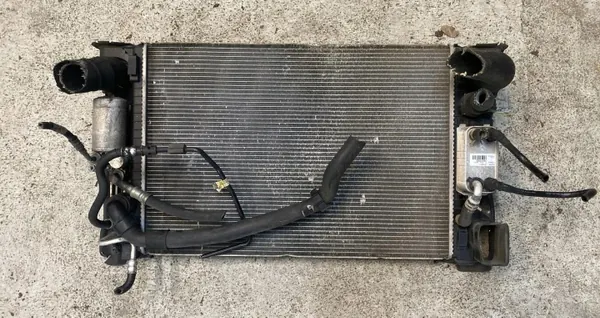 Jeu de radiateurs Volvo S60 OEM 31338475 (2010-2013) image 3