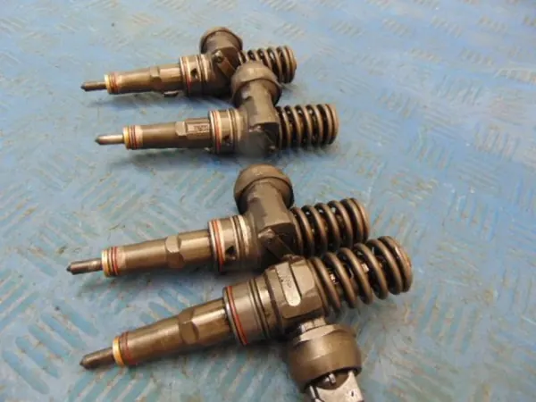 OEM 0414720214 Diesel-suutin-sarja Audi A4 B6 1.9D:lle image 3