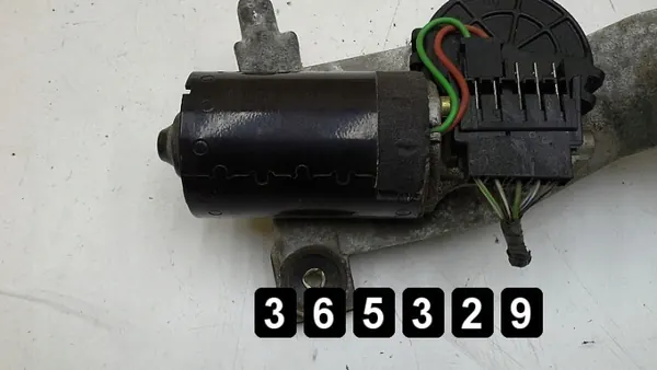 Ford Focus pyyhkijämoottori OEM AM-365329 image 2