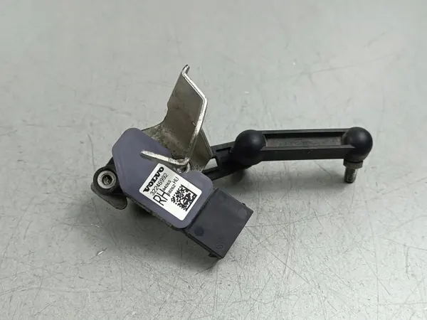 Volvo XC90 framluftfjädringssensor OEM 32246992 image 2