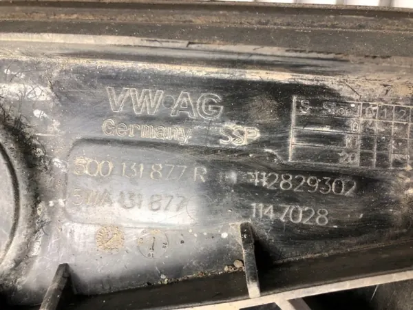 SCR-tank OEM 5Q0131877R för VW T-Roc 2.0 150hk image 7
