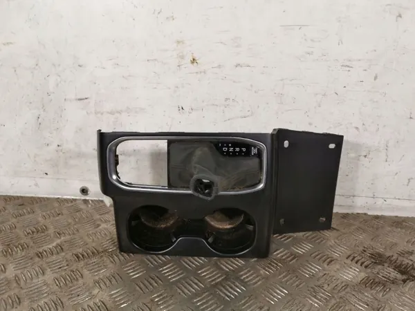 Hyundai Santa Fe Bekerhouder OEM FBZ11922 image 2