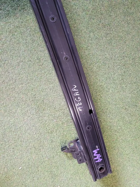 RENAULT MEGANE IV Etupuskuri Tuki image 3