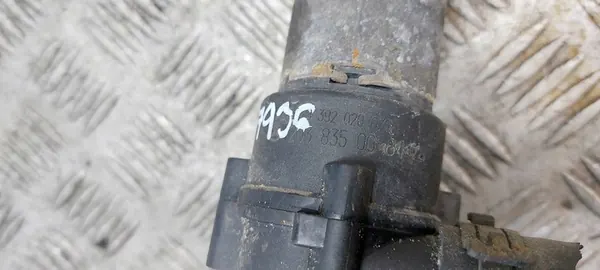 Vattenpump Mercedes CL203 W203 A2038350064 image 3