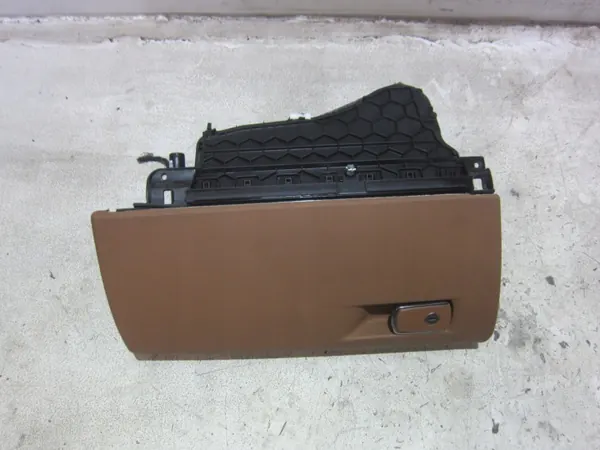 BMW 3 F30 F31 Handschoenenkast passagier OEM 9239346 Bruin Dakota image 3