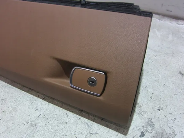 BMW 3 F30 F31 Handschoenenkast passagier OEM 9239346 Bruin Dakota image 4