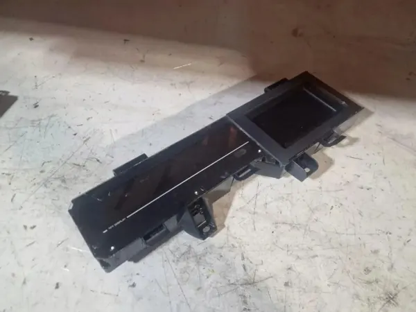 OEM 248104550R Navigointinäyttö Renault Grand Scenic IV:lle image 6