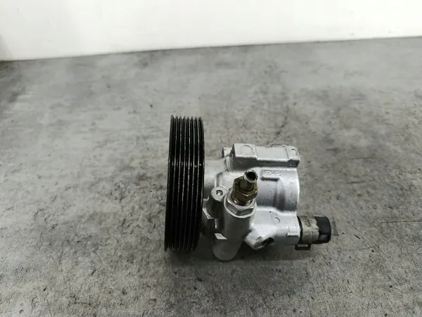 Pompe de direction assistée Nissan OEM 26054891 - Occasion image 2