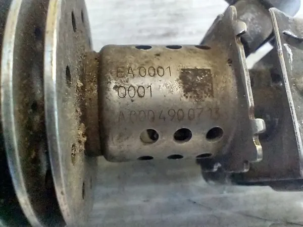 MERCEDES E-KLASA W212 2.2 CDI Injektor A0004900713 image 4