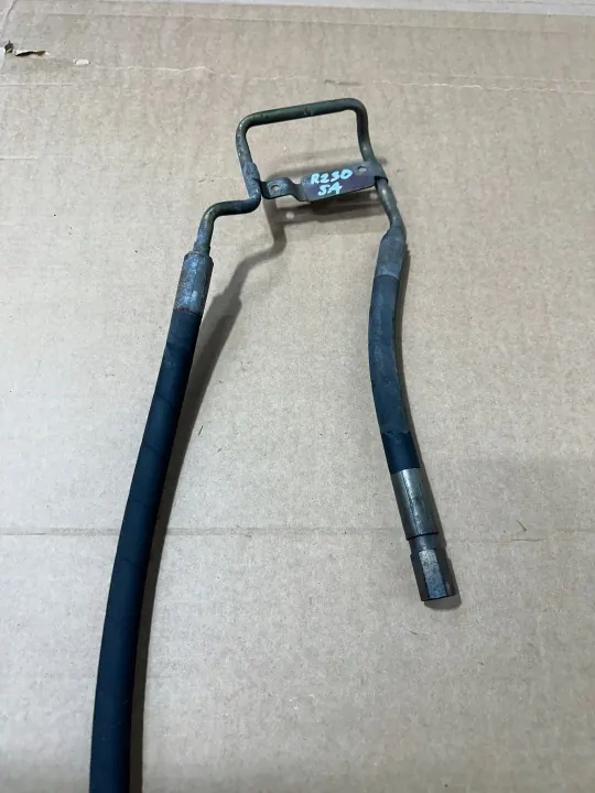 Flexible d'huile direction OEM A2304663781 Mercedes image 3